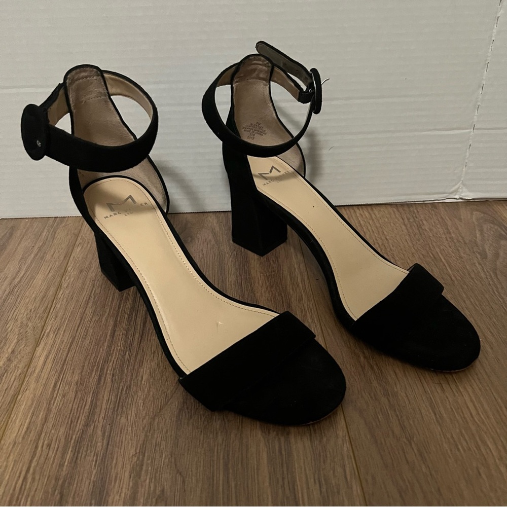 Marc Fisher LTD Black‎ Suede Block Heel Sandals Size 8M